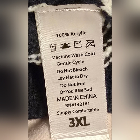 Lularoe Torrie Sweater 3X - Picture 4 of 4